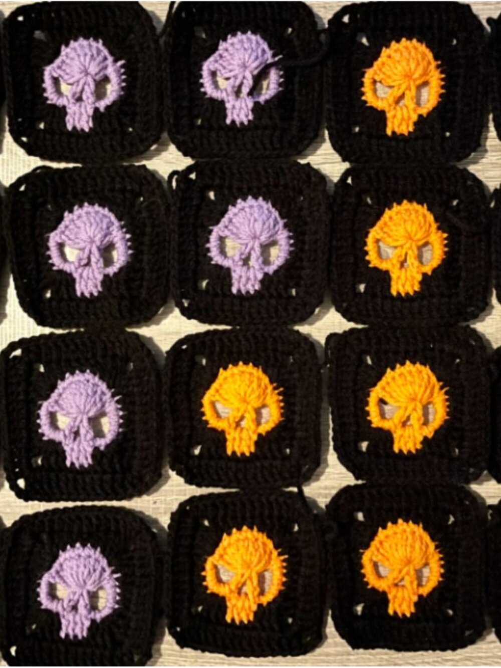 20 Handmade Skull Squares - HALLOWEEN VIBES DIY Fashion & Home Afghan Blanket